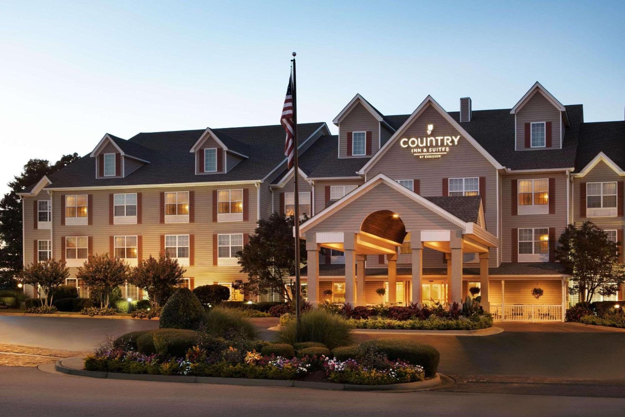 Country Inn & Suites By Radisson, Atlanta Airport North, Ga Hapeville Екстериор снимка